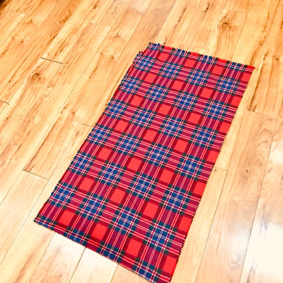 Gap Plaid flannel scarf wrap winter Christmas holiday preppy red navy bl… - Picture 2 of 4